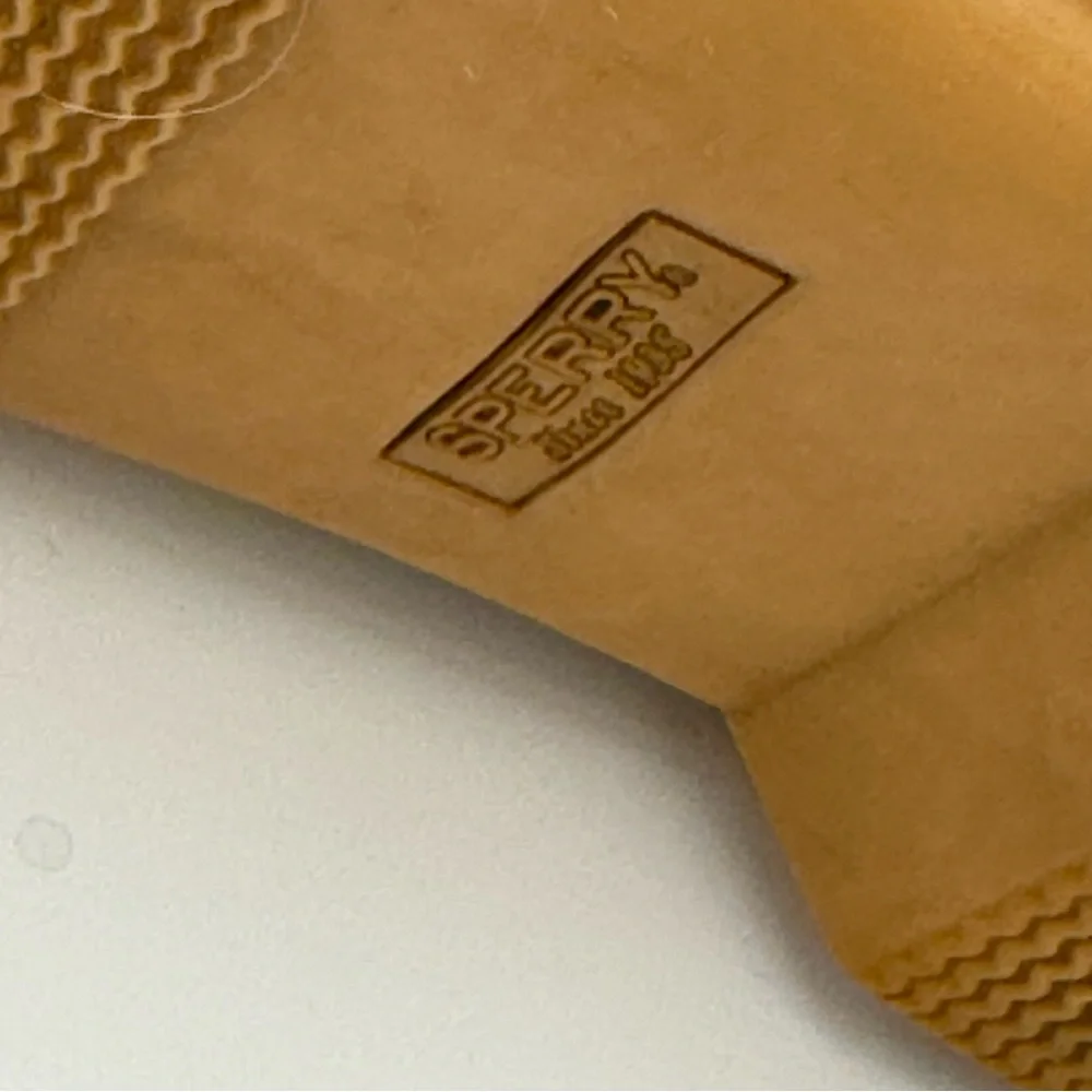 Sperry Tan boots‎